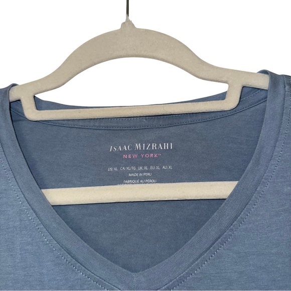 Isaac Mizrahi Women's Blue V-Neck Tee - Picture 2 of 3